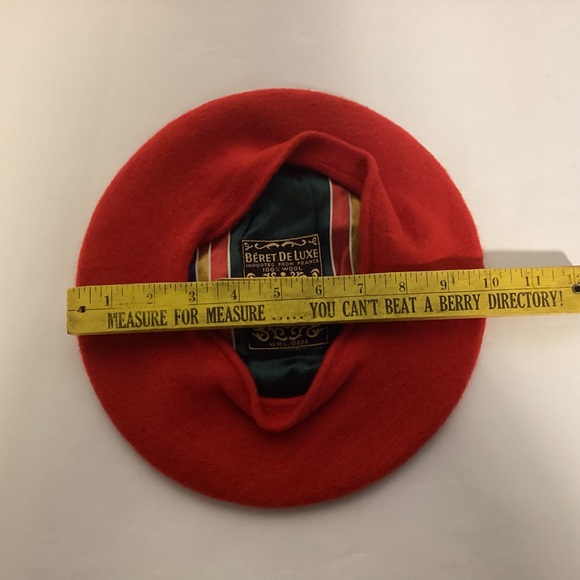 Vintage Beret Deluxe Wool Beret Hat imported form France - Picture 6 of 8